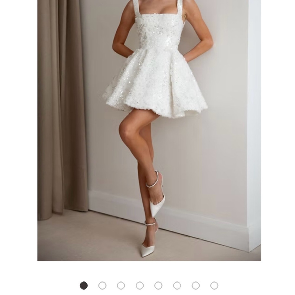 Elegant White Wedding Dress